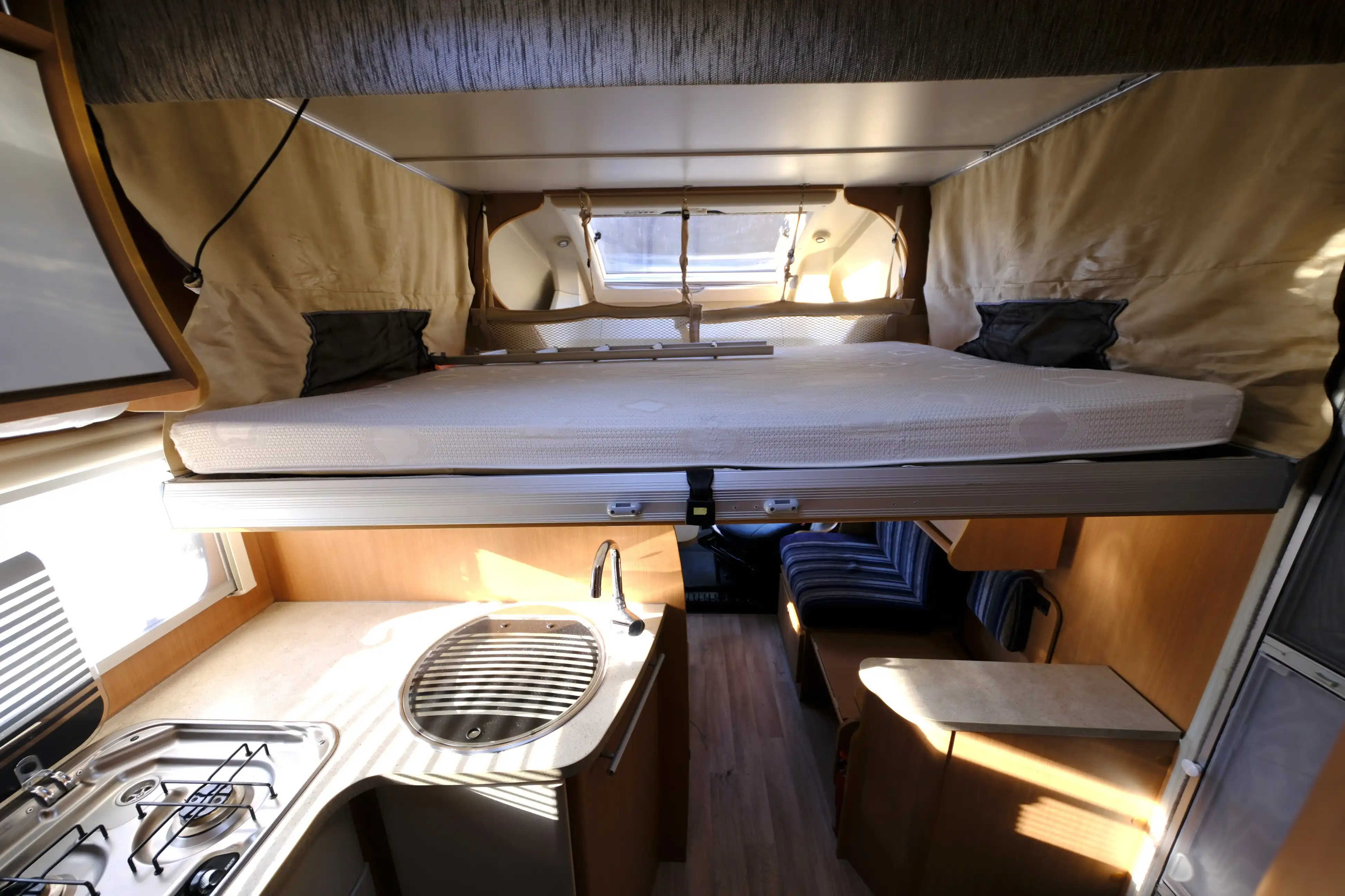 CHALLENGER Genesis 52